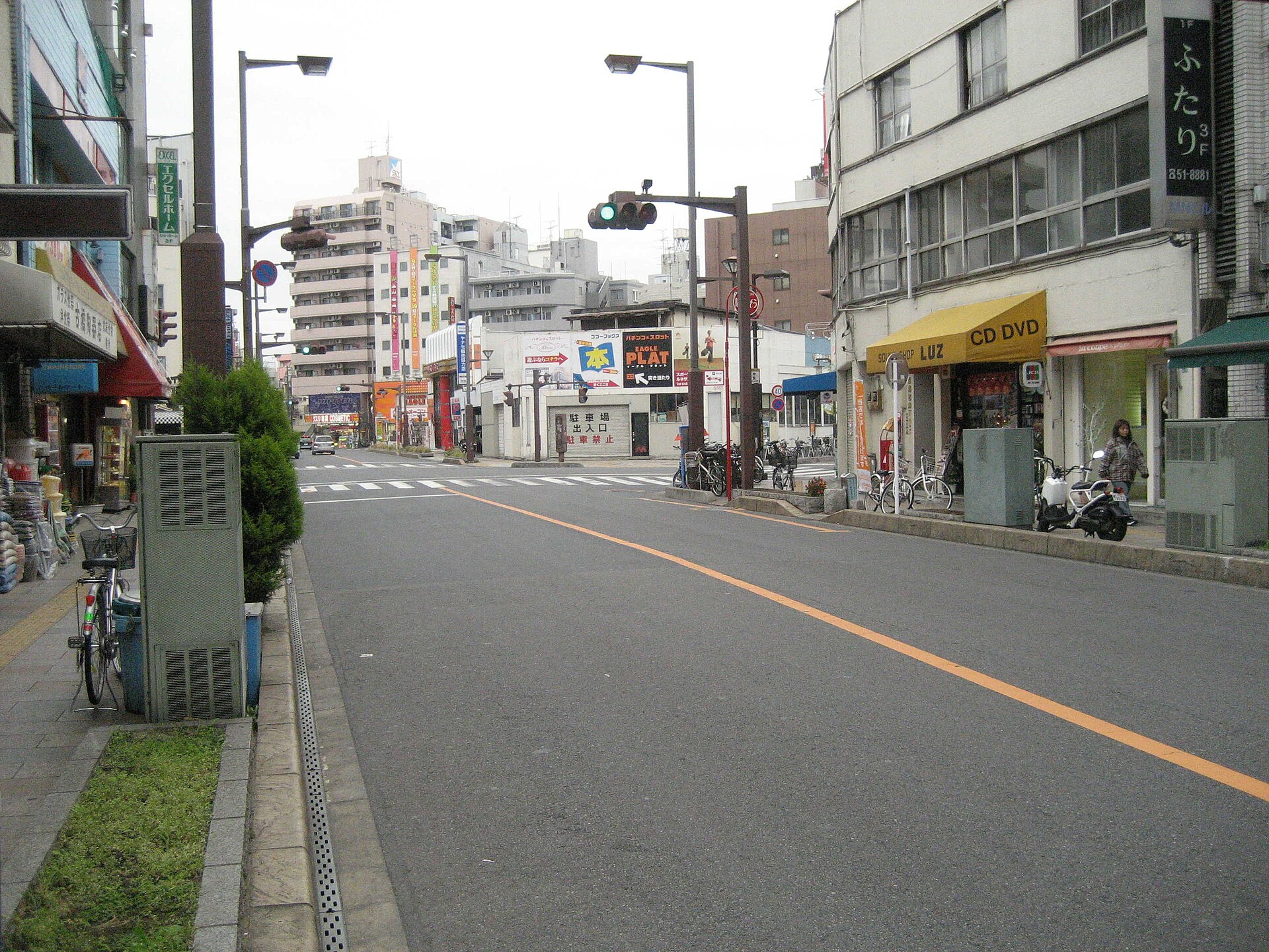 西川口駅近くの埼玉県道110号